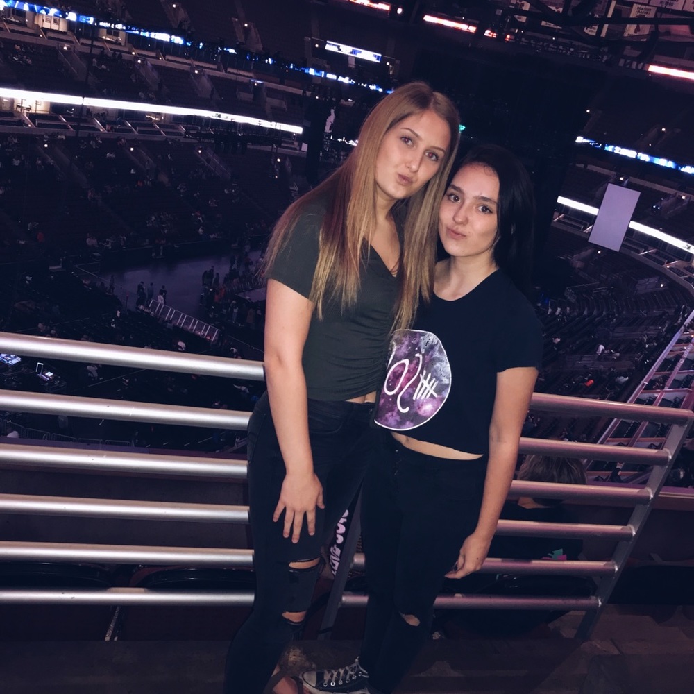 Meet your Posher, Nikki